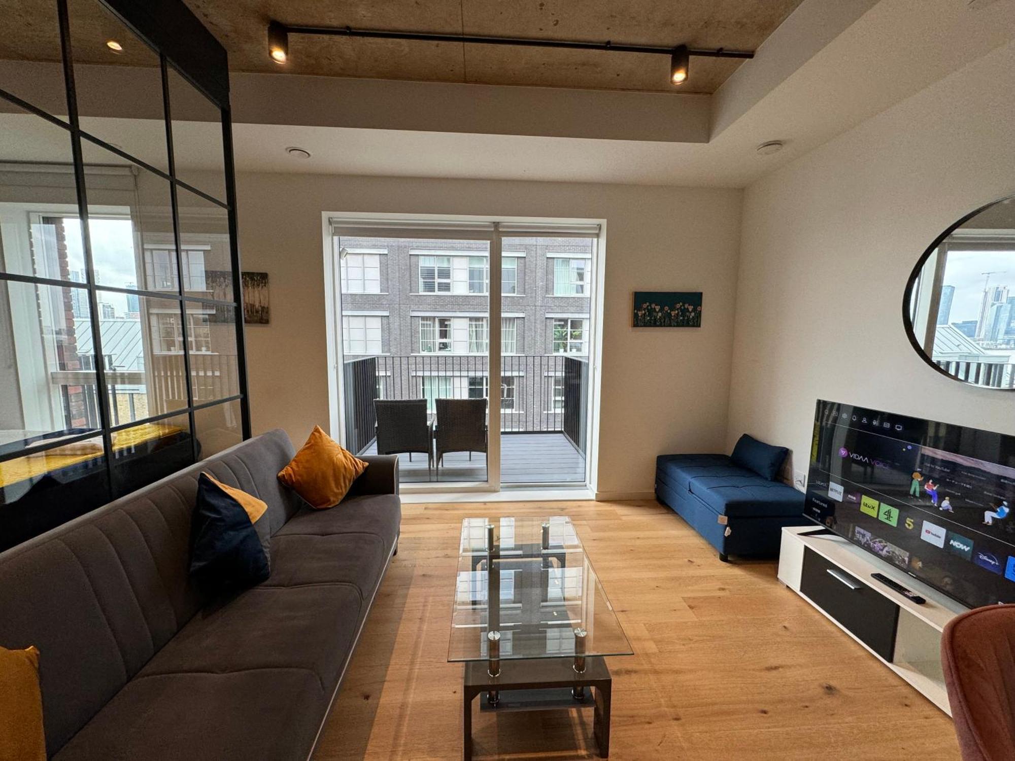 Ferienwohnung London Luxury Flat With Balcony, River View, O2 Arena, Excel, Canary Wharf, Station Exterior foto